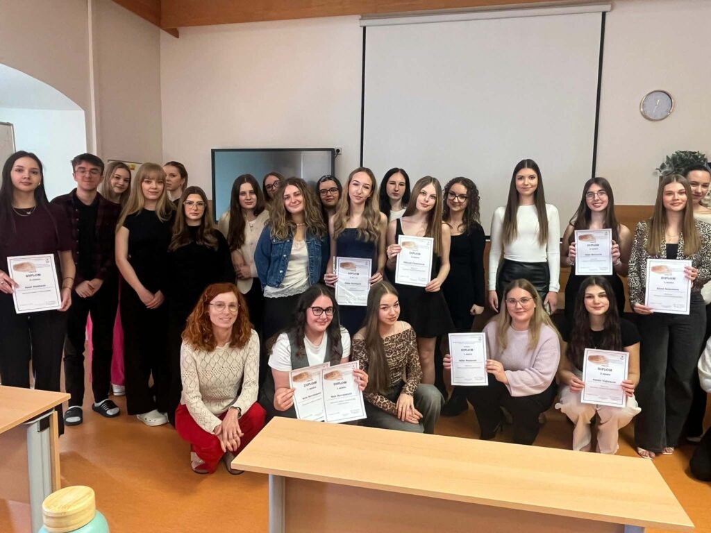 Školní kolo soutěží SOM, KLP a SOČ